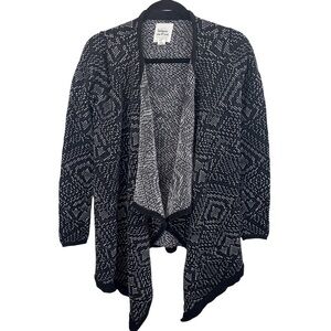 Between Me & You Black White Knit Open Waterfall Cardigan Women's sz XS